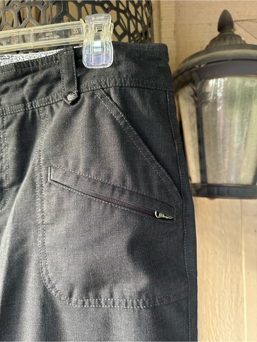 Athleta Women's Duster Cargo Pants in a charcoal gray - Picture 2 of 9